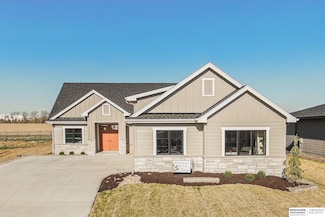 3004 S 209th Ct, Elkhorn, NE 68022
