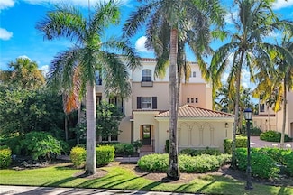 2868 Tiburon Blvd E Unit 101, Naples, FL 34109