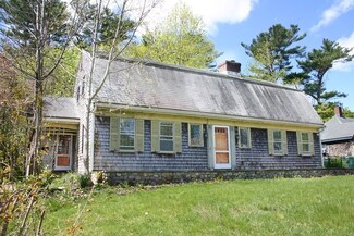230 High St, Wareham, MA 02571