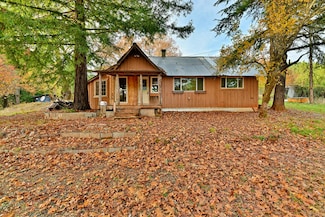 1480 Bridge Ln, Wolf Creek, OR 97497