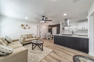 10816 Joaquin Dr, Dallas, TX 75228