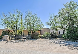 5470 Abeyta St, Las Cruces, NM 88007