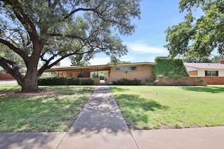 2701 57th St, Lubbock, TX 79413