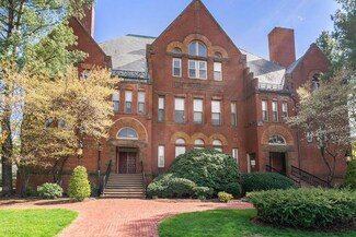 110 Washington Park Unit 9, Newtonville, MA 02460