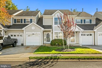 6103 Normandy Dr, Mount Laurel, NJ 08054