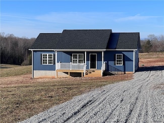 93 Morningside Rd, Cartersville, VA 23027
