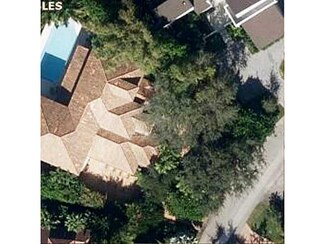 371 Isla Dorada Blvd, Coral Gables, FL 33143