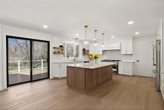 25 Round Hill Rd, Armonk, NY 10504