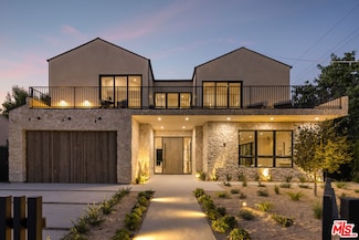 16643 Addison St, Encino, CA 91436