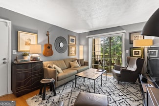 2955 Seven Pines Unit 202 Ct, Atlanta, GA 30339