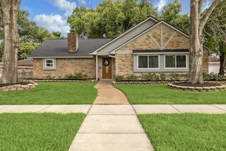 16217 Singapore Ln, Jersey Village, TX 77040