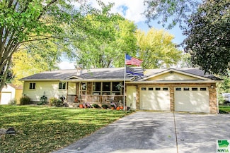 1106 2nd Ave NW, Pocahontas, IA 50574