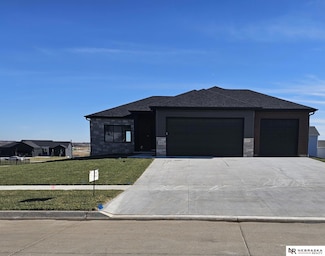 833 W El Alameda St, Lincoln, NE 68523