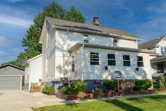 1505 S Erie St, Bay City, MI 48706
