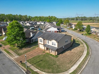 10317 Cottage Oaks Dr, Cordova, TN 38016