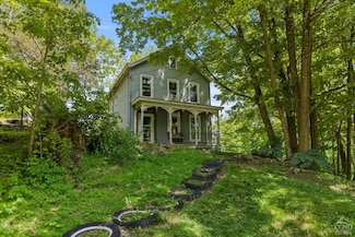 447 Dewitt Mills Rd, Kingston, NY 12401