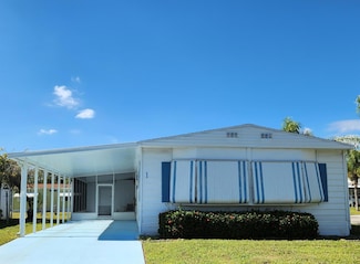 1 Santa Maria Ct, Port St. Lucie, FL 34952