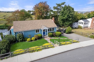 831 E Squantum St, Quincy, MA 02171