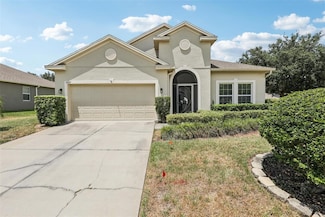 3207 Zander Dr, Grand Island, FL 32735