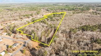 3428 Sandpiper Rd, Fayetteville, NC 28312