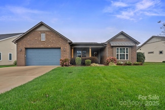 499 Granite Lake Ct, Denver, NC 28037