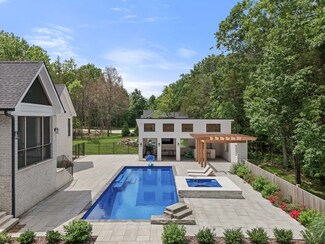 1165 Waller Rd, Brentwood, TN 37027