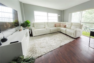 4166 Inverrary Dr Unit 401, Lauderhill, FL 33319