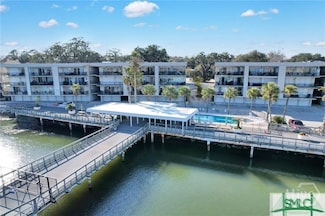 2902 River Dr Unit D301, Savannah, GA 31404