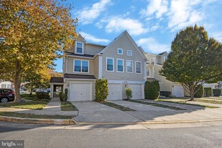 6610 Thackwell Way Unit 2108, Alexandria, VA 22315