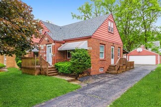 1249 Merle Hay Rd, Des Moines, IA 50311
