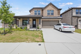 8637 Keeneland Dr, Fort Worth, TX 76120