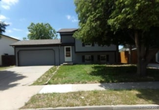 1889 S Flanders Way, Aurora, CO 80017