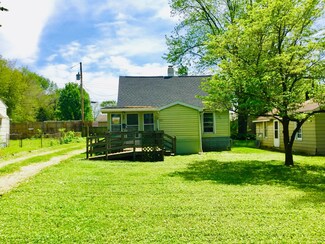 605 Alabama Ave, Champaign, IL 61820