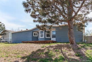 8441 Hope Ct, Denver, CO 80229