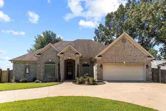 527 Berwick, Benton, AR 72019