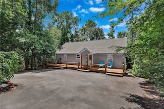 209 Stone River Dr, Fair Play, SC 29643