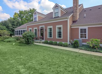 1591 Stonebridge Trail, Wheaton, IL 60189