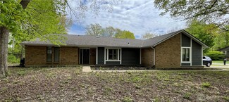 3520 Pebble Creek Dr, Beavercreek, OH 45432