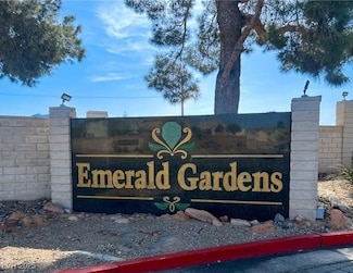 1561 Linnbaker Ln Unit 201, Las Vegas, NV 89110