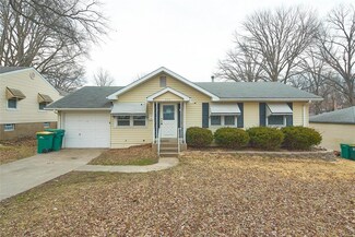 1115 Darr Dr, Saint Louis, MO 63137
