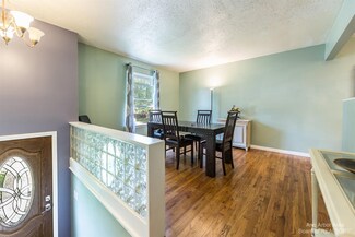 6047 S Mohawk Ave, Ypsilanti, MI 48197