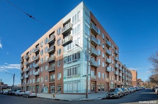 136-21 Latimer Place Unit 2B, Flushing, NY 11354