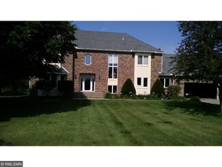 11670 Grenelefe Ave N, Saint Paul, MN 55110