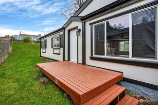 3006 Eagle Ave, Bremerton, WA 98310