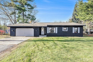 2027 Joan Ave NE, Grand Rapids, MI 49505