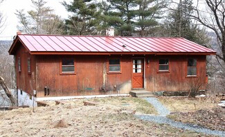 37 Thomas St, White River Junction, VT 05001