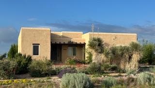 2144 W Woodstock Dr, Pueblo, CO 81007