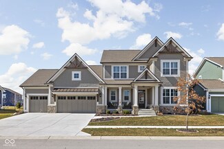 15675 Woodford Dr, Westfield, IN 46074