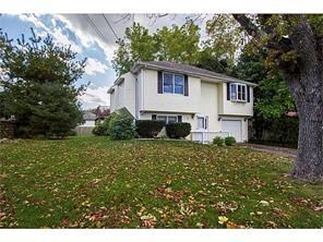 100 Panto Rd, Warwick, RI 02886