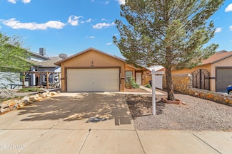 14310 Pacific Point Dr, El Paso, TX 79938